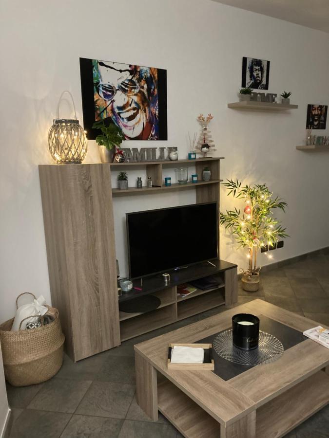 Beau Meuble 3 Pieces 60 M² Cannes Le Suquet Exterior photo